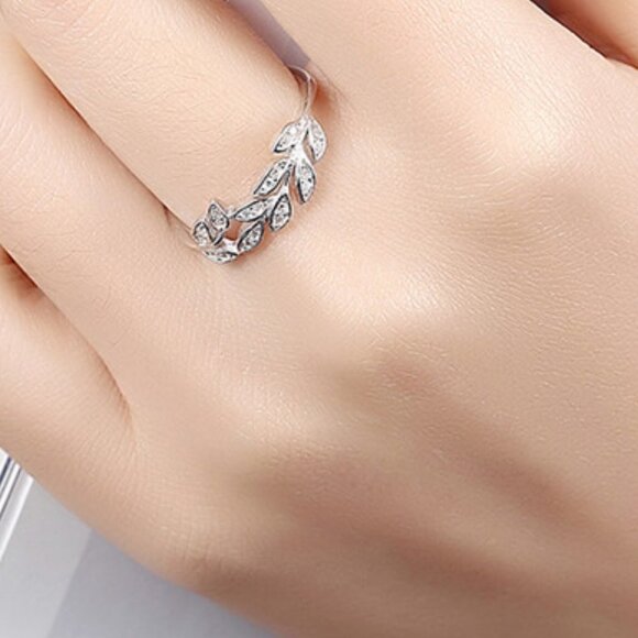 Vine Shape Sterling Silver Ring - Picture 5 of 5